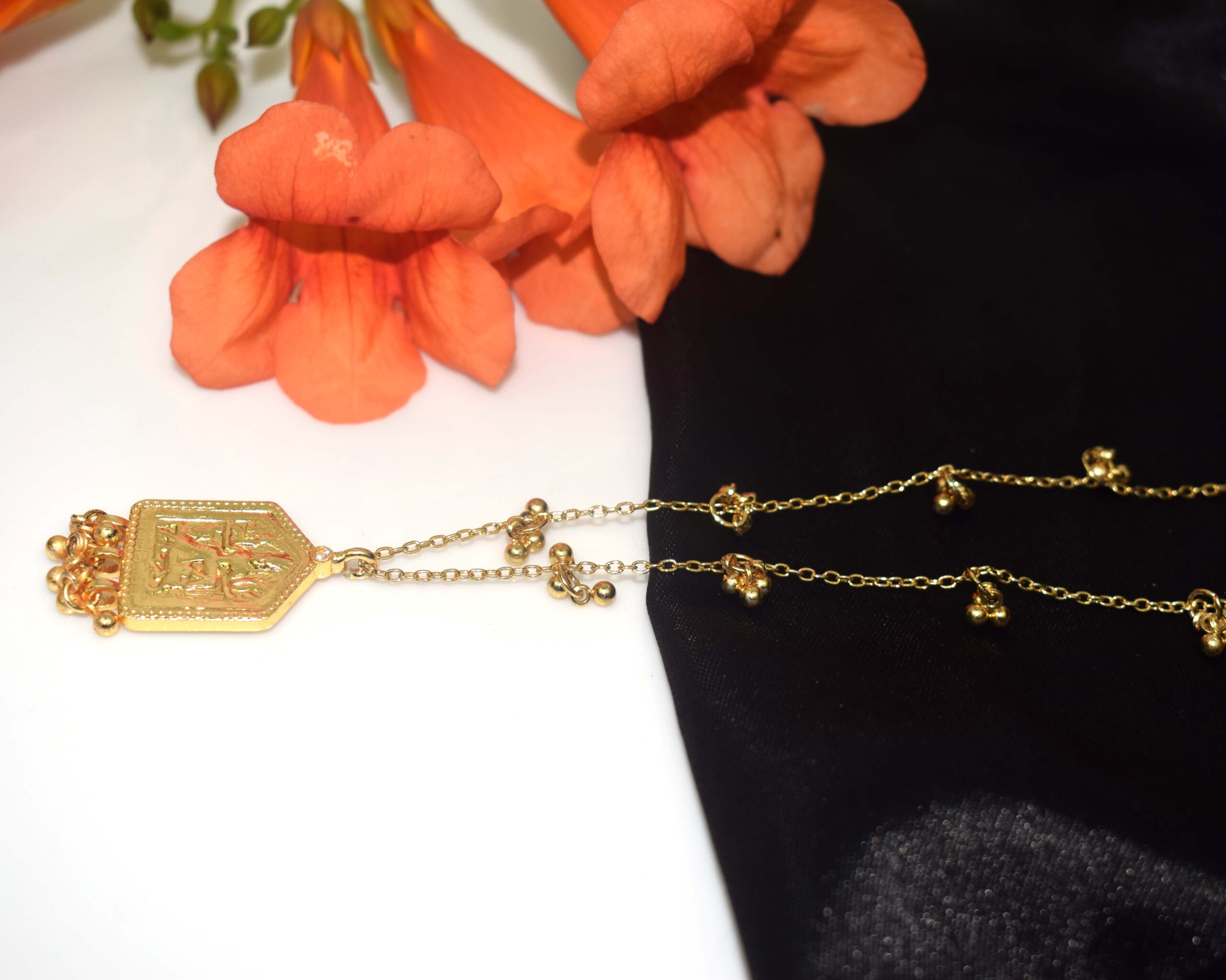 18K Gold Plated Statement Pendant Chain Necklace  Women's Designer Necklace Designer Statement Jewelry